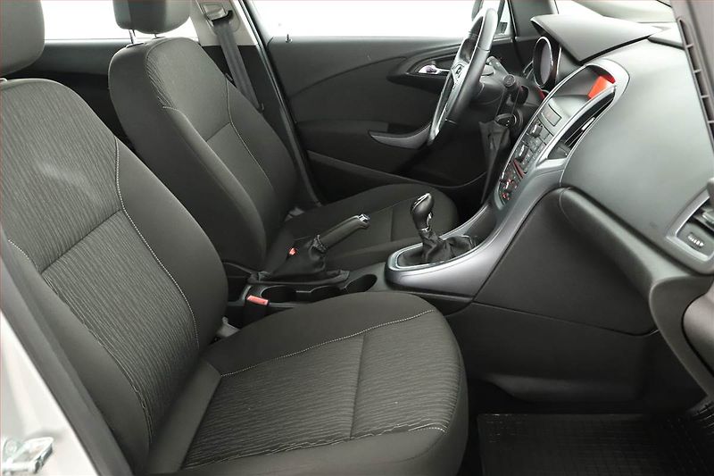 Opel Astra (2015) 1.6 CDTI, Tempomat - fotka 7 z 13