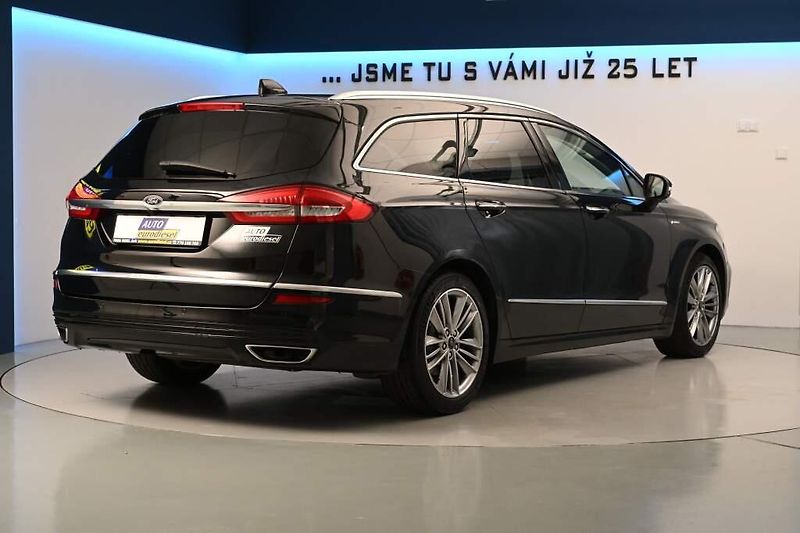 Ford Mondeo (2022) 2.0 VIGNALE 140 KW LED Tažné 8 - fotka 5 z 43