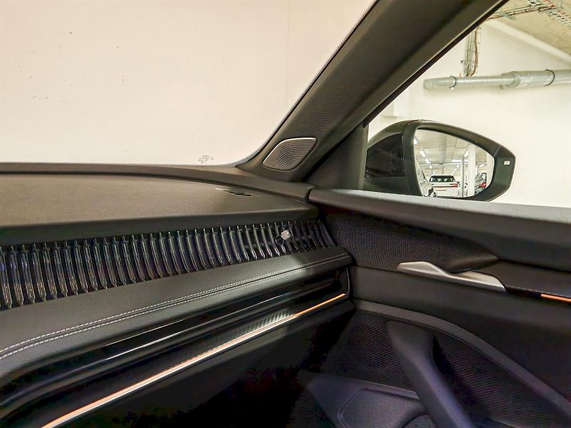 Škoda Superb (2025) iV 1.5 TSI 150 kW DSG Sportlin - fotka 6 z 35