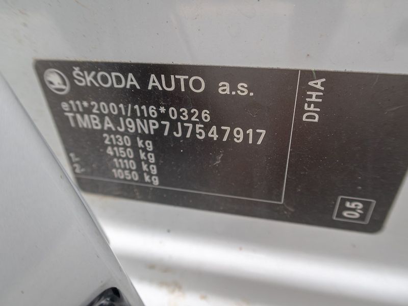 Škoda Superb (2017) 12/17 ČR 2.0TDI–LAURIN KLEMENT - fotka 59 z 59