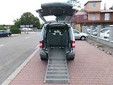 Volkswagen Caddy (2009) 1,9TDI KLIMA invalid.rampa - náhled 11