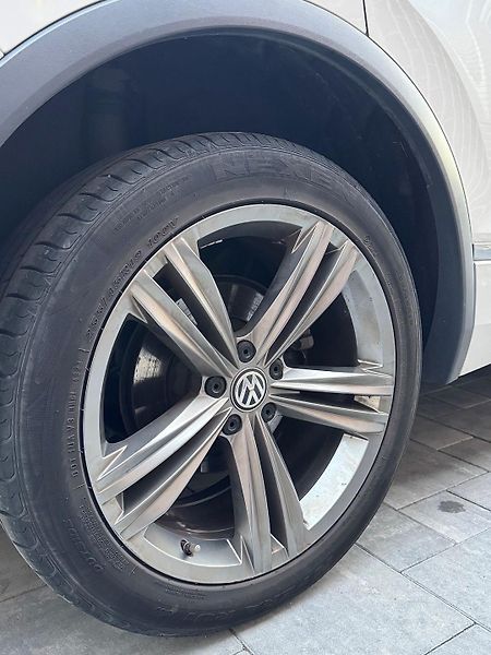 Volkswagen Tiguan (2017) - fotka 9 z 10
