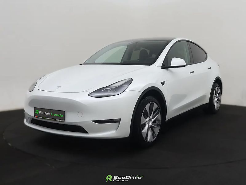 Tesla Model Y (2023) Long Range AWD Berlin - fotka 2 z 7