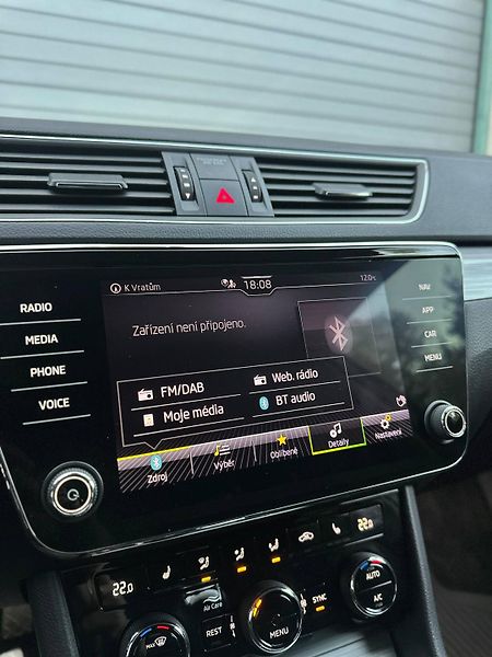 Škoda Superb (2022) III FL AMBITION 2.0 TDI 147kW - fotka 24 z 31