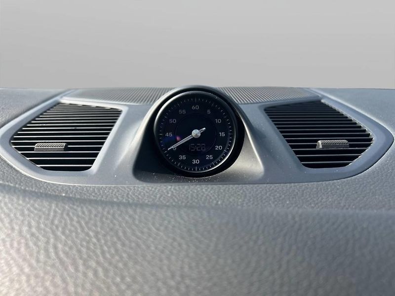 Porsche Cayenne Coupe - fotka 28 z 30
