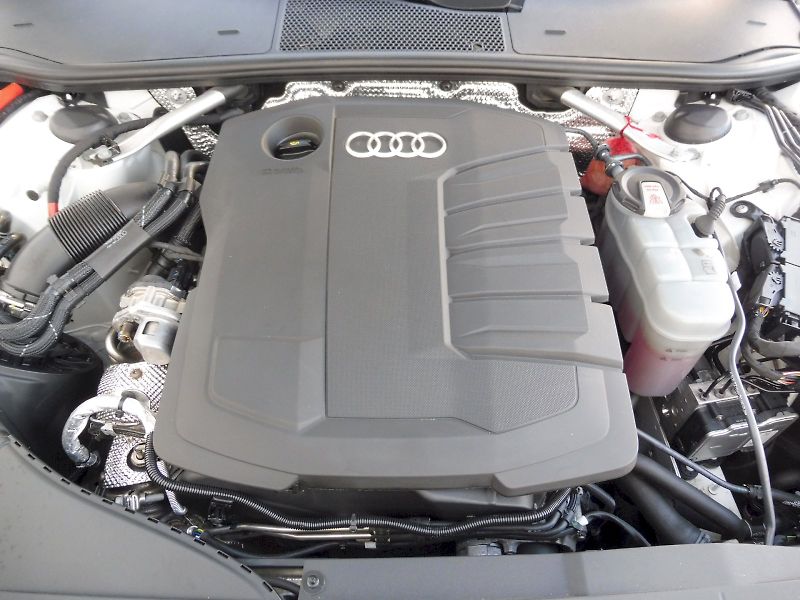 Audi A6 (2022) 40 TDI 150kW S-tronic quattro - fotka 28 z 28