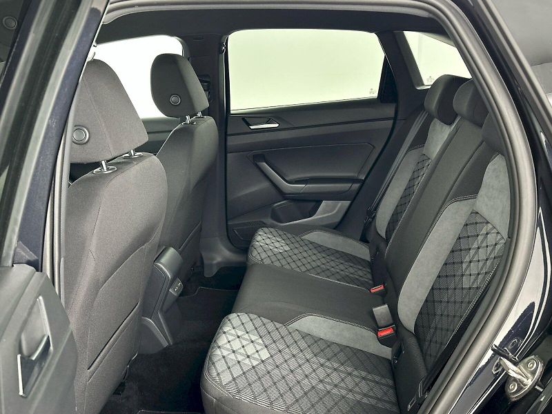 Volkswagen Taigo (2025) R-Line 1.5 TSI 110kW DSG - fotka 8 z 30