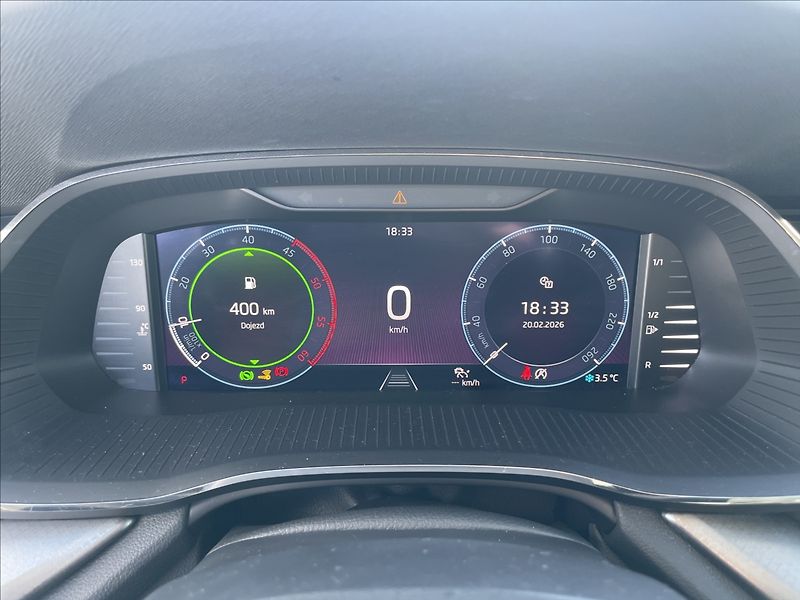 Škoda Octavia 2,0 TDi 110kw DSG Style Nehava - fotka 14 z 39
