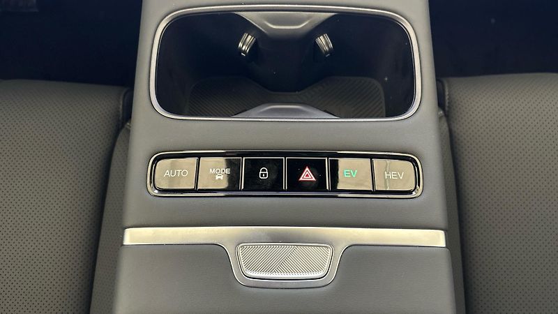 Jaecoo 7 (2026) Exclusive PHEV 205 kW / 1.5 - fotka 20 z 24