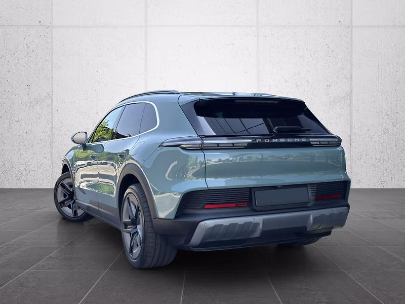 Porsche Cayenne Electric Burmester HD-Matrix H - fotka 4 z 18