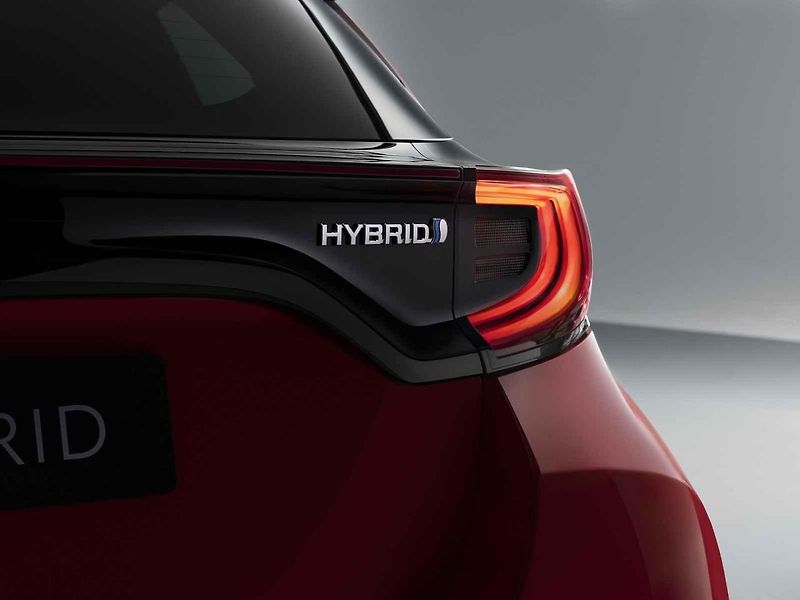 Toyotu Yaris jsme si prohlédli ve starém plynojemu v Amsterdamu.
