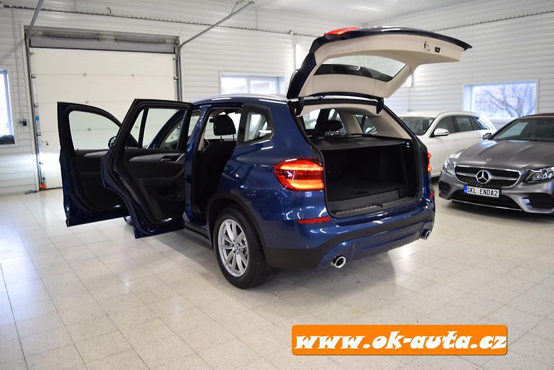 BMW X3 2.0d xDRIVE MILDHYBRID 2021 - fotka 22 z 72