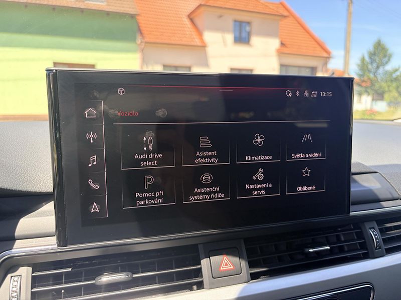 Audi A4 Avant 2.0TDI DSG QUATTRO LED - fotka 37 z 56
