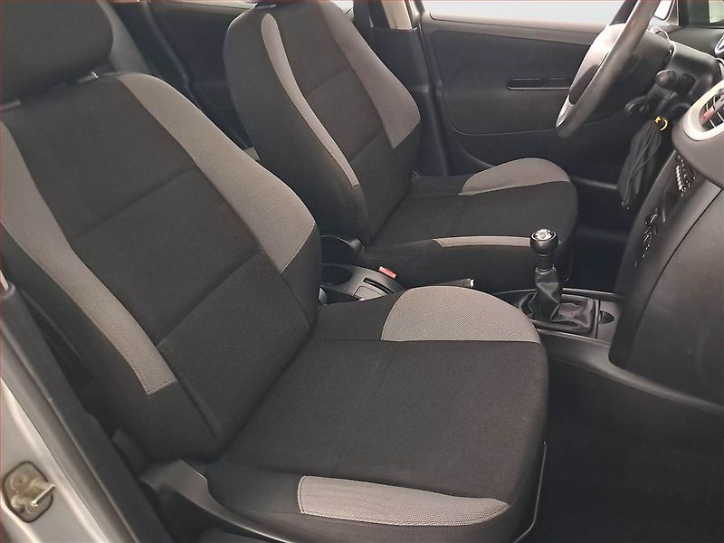 Peugeot 207 (2007) 1.4 VTi, nová STK, Tažné - fotka 9 z 15