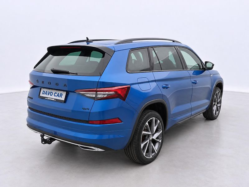 Škoda Kodiaq 2,0 TDI DSG 4x4 Sportline DPH - fotka 7 z 35