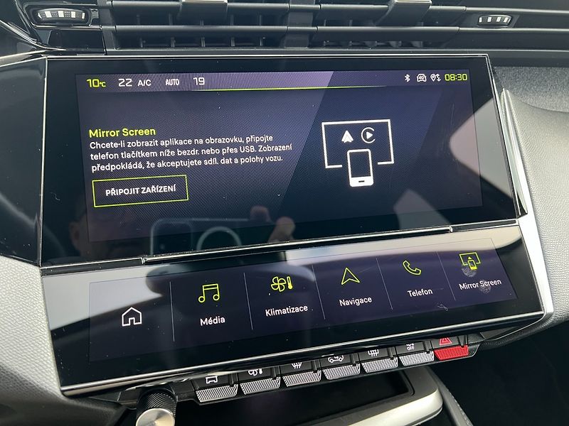 Peugeot 308 (2023) 1.2PT 96kW! Allure! Tažné! LED - fotka 21 z 34