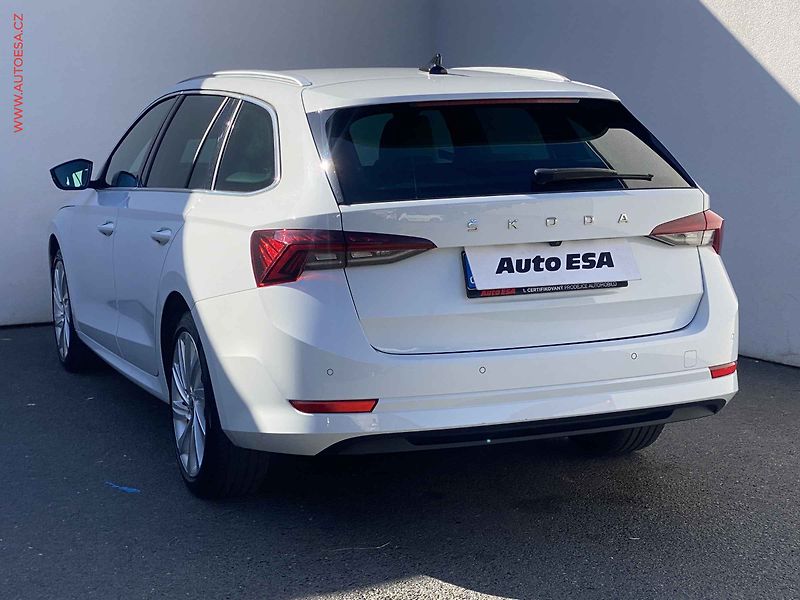 Škoda Octavia (2021) 1.5 TSi, 1.maj,ČR, Style, LED - fotka 6 z 18
