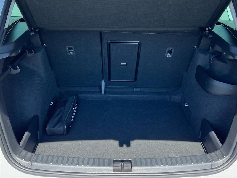 Škoda Karoq 1,5 TSi 110 kW 7DSG STYLE - fotka 14 z 27