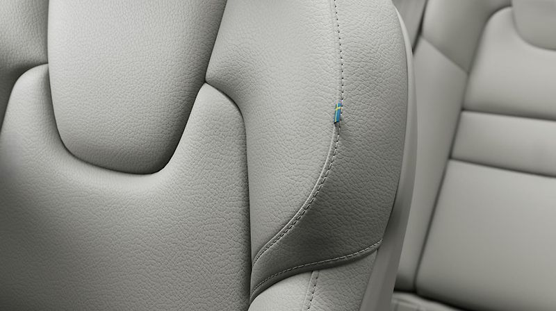 Volvo V60 (2026) B4 BRIGHT PLUS AUT - fotka 3 z 16