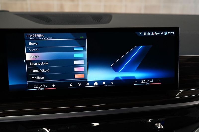 BMW X5 30d xDrive, M-Paket PRO, Tažné - fotka 33 z 43
