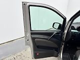 Mercedes-Benz Viano (2011) 3.0CDI V6 165KW  - náhled 18