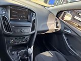Ford Focus 1,5 Race Red 110 kW - náhled 31