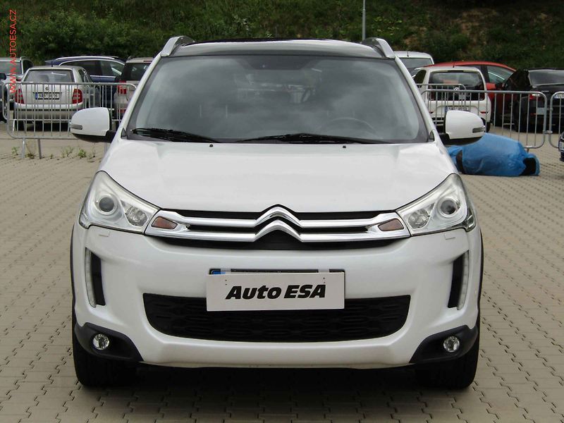 Citroën C4 Aircross (2013) 1.8HDi 4x4, Panorama - fotka 2 z 23