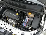 Opel Zafira 1,8 i 16V klima, závěs - náhled 35