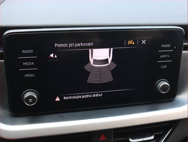 Škoda Scala (2021) Ambition 1.0 TSI, Automat - fotka 21 z 21