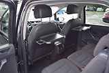 Volkswagen Touran (2017) 2.0TDI 110kw 7MÍST TAŽNÉ NAVI - náhled 18