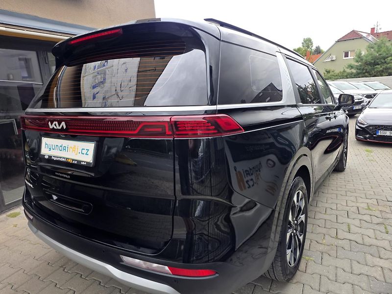 Kia Carnival 2.2-9 míst-SKLADEM - fotka 55 z 63
