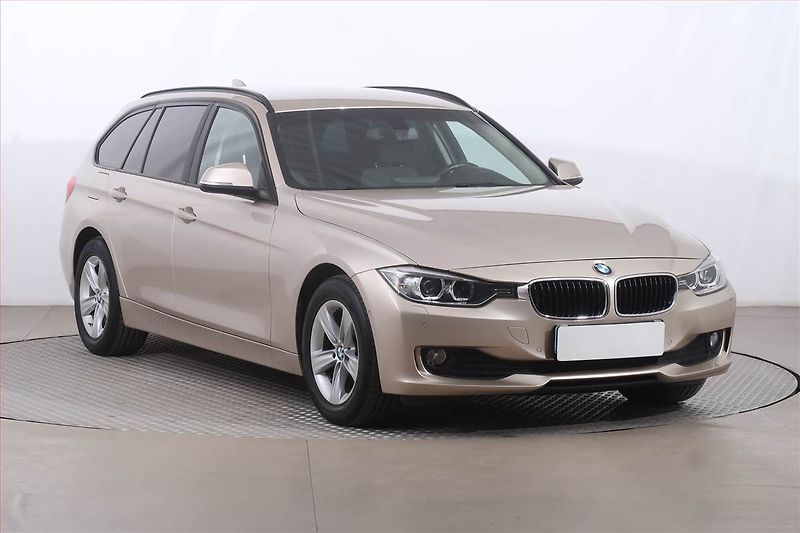 BMW Řada 3 (2015) 320 d xDrive, 4X4, Automat - fotografie inzerátu