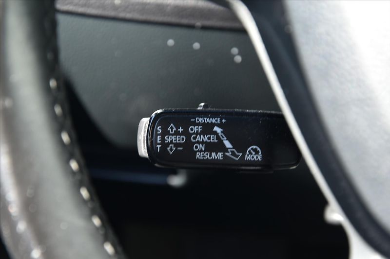 Škoda Superb 2.0TDi BIXENON KŮŽE ACC ČR - fotka 16 z 29