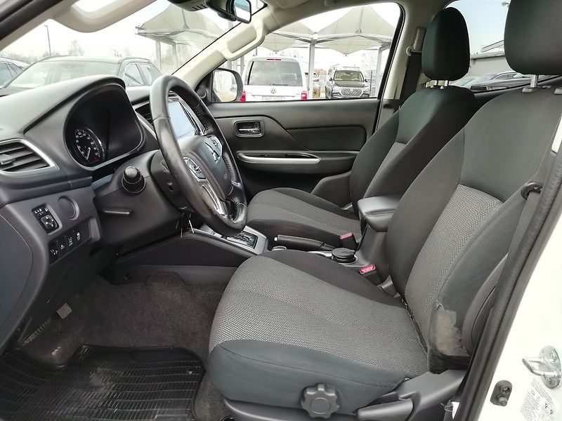 Mitsubishi L200 Intense 2.2 DI-D 4WD DC - fotka 5 z 21