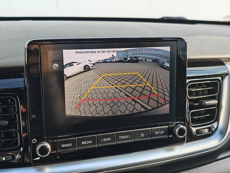 Kia Stonic 1,0 T-GDi GPF 7DCT EXCLUSIVE 7 - fotka 17 z 23
