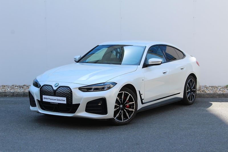 BMW i4 xDrive40 Gran Coupe - fotografie inzerátu
