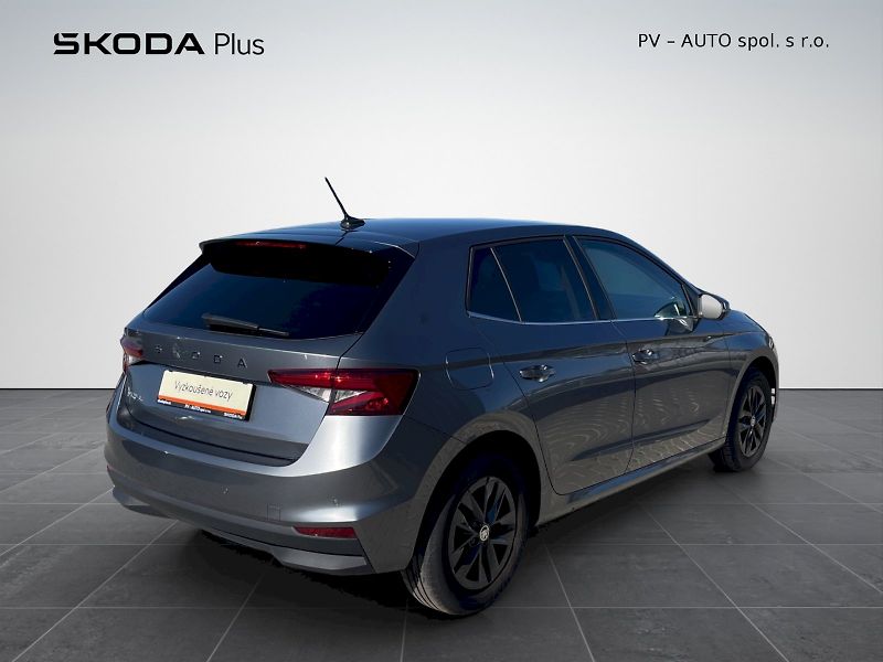 Škoda Fabia (2024) 1.0 TSI 81kW Style Plus - fotka 2 z 34