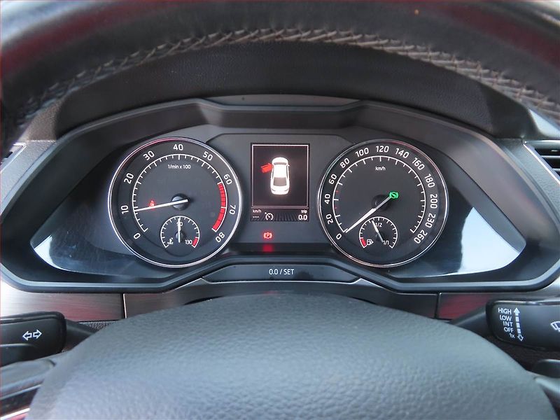 Škoda Superb (2016) 2.0 TSI, 4X4, Automat, Navi - fotka 11 z 28