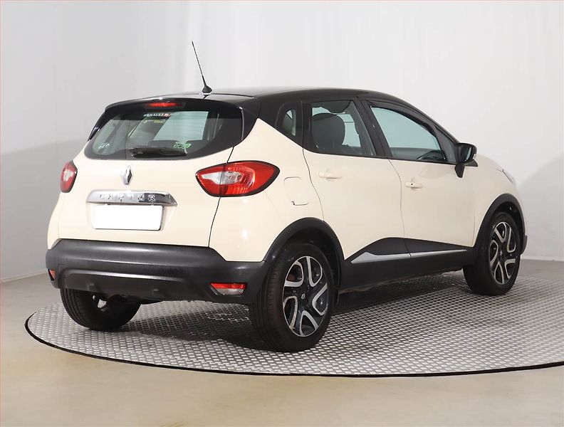 Renault Captur (2015) 0.9 TCe, Serv.kniha, Navi - fotka 5 z 15