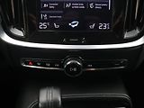 Volvo V60 2,0 T6 186kW 4x4 MomentumPro - náhled 18