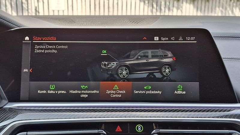 BMW X5 4.0xD-MPAK-R22-NEZ.T.-TAŽNÉ - fotka 22 z 43