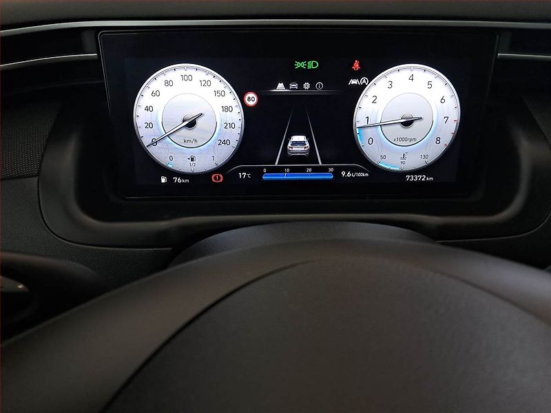 Hyundai Tucson (2022) Smart 1.6 T-GDI - fotka 11 z 17