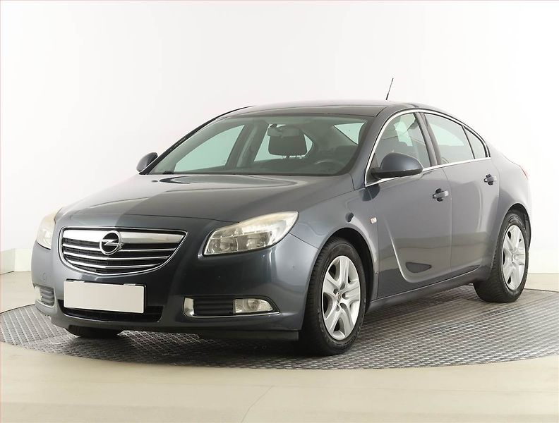 Opel Insignia (2009) 1.8, nová STK, v provozu - fotka 2 z 19