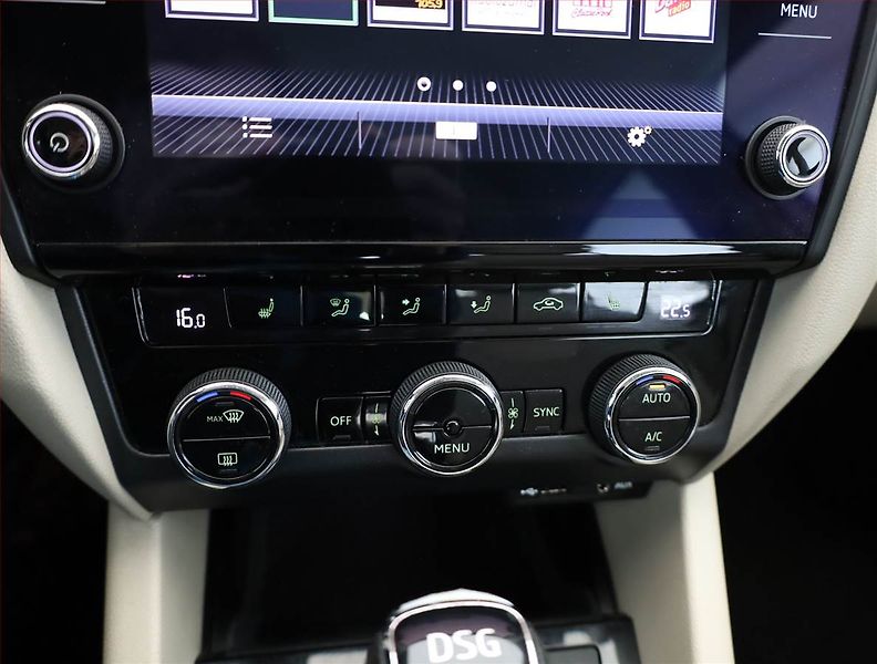 Škoda Octavia (2017) Style 1.8 TSI, Automat - fotka 10 z 21