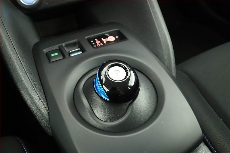 Nissan Leaf (2021) 40 kWh, SoH 91%, Automat - fotka 10 z 17