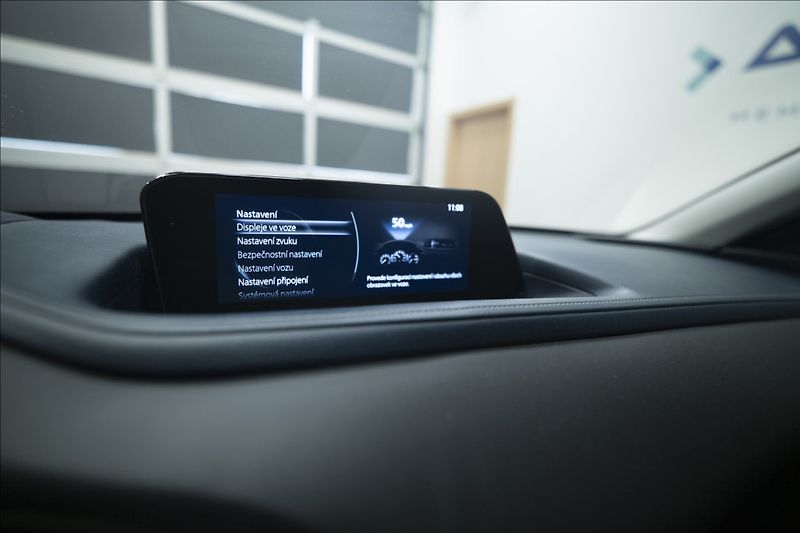 Mazda CX-30 2,0 SKYACTIV-G NAVI KAMERA ČR - fotka 36 z 41