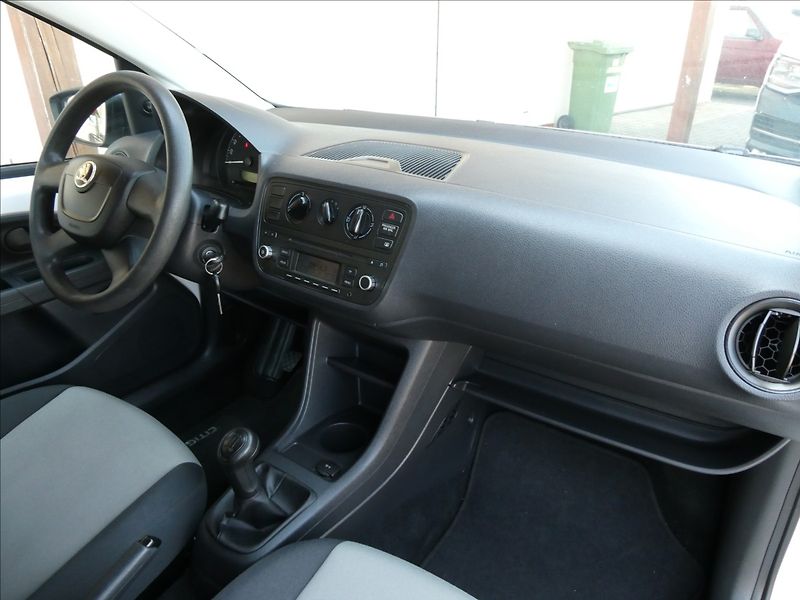 Škoda Citigo 1,0 MPi - fotka 19 z 26