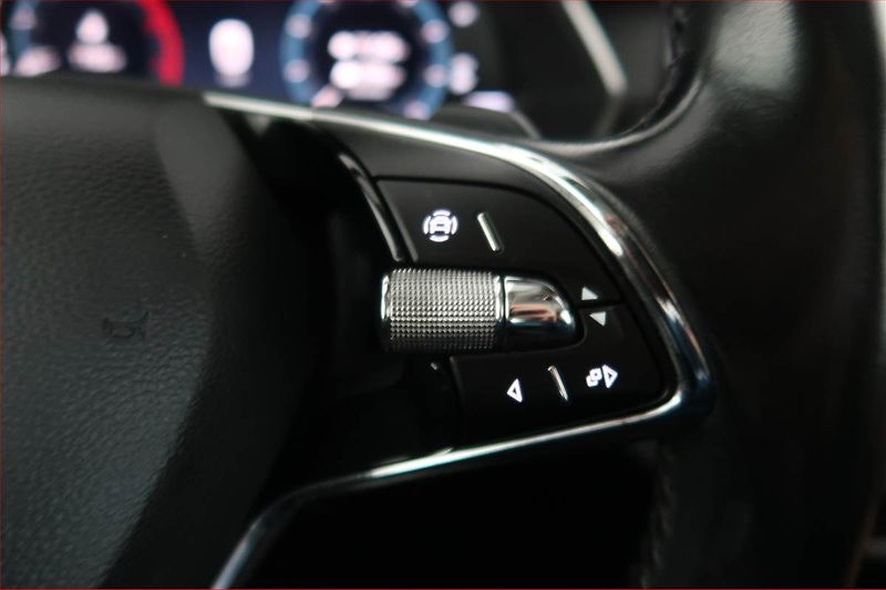 Škoda Octavia (2021) Ambition 2.0 TDI, Automat - fotka 17 z 21