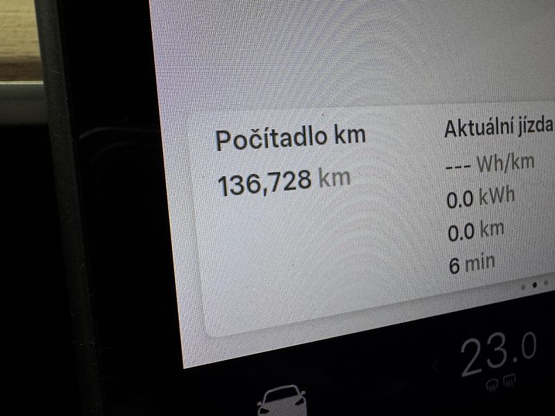 Tesla Model 3 LONG RANGE 4WD SOH 87% - fotka 16 z 65