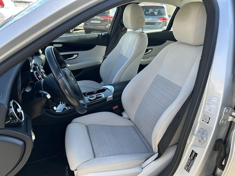 Mercedes-Benz Třídy C (2015) C180 1,6 115KW SEDAN TOP STAV  - fotka 12 z 24